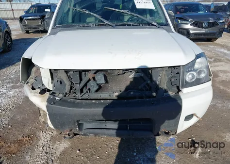 2010 Nissan Titan Pro-4X z USA, uszkodzony, nr VIN 1N6AA0EC9AN310122